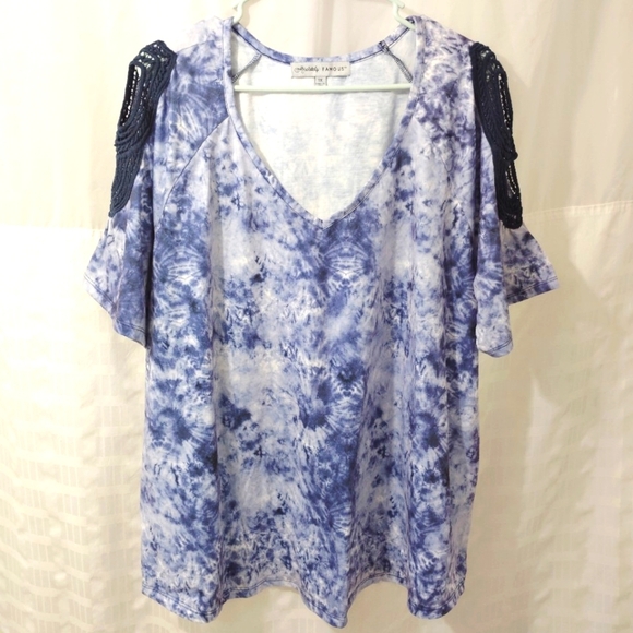 Absolutely Famous Top Tie Dye Crochet Sleeves V-neck Longer Length 1X Soft Comfy - Picture 14 of 14